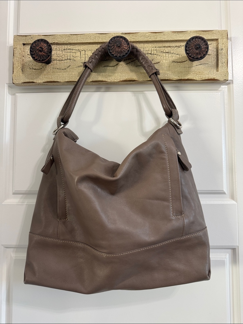 💕 Taupe 100% Leather Shoulder Slouch Hobo Bag ✨